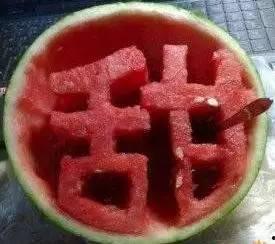 吃瓜群众黄,揭秘“吃瓜群众”黄生的瓜田奇遇